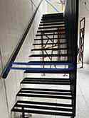 Stahltreppe mit Tragkonstruktion aus Stahlprofilen