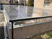 Befestigung von Polycarbonatplatten an der Tragkonstruktion mit Aluleisten